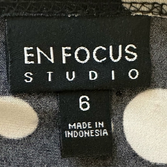 ENFOCUS STUDIO Spring Dresses (2 Dresses with purchase) - Picture 3 of 4